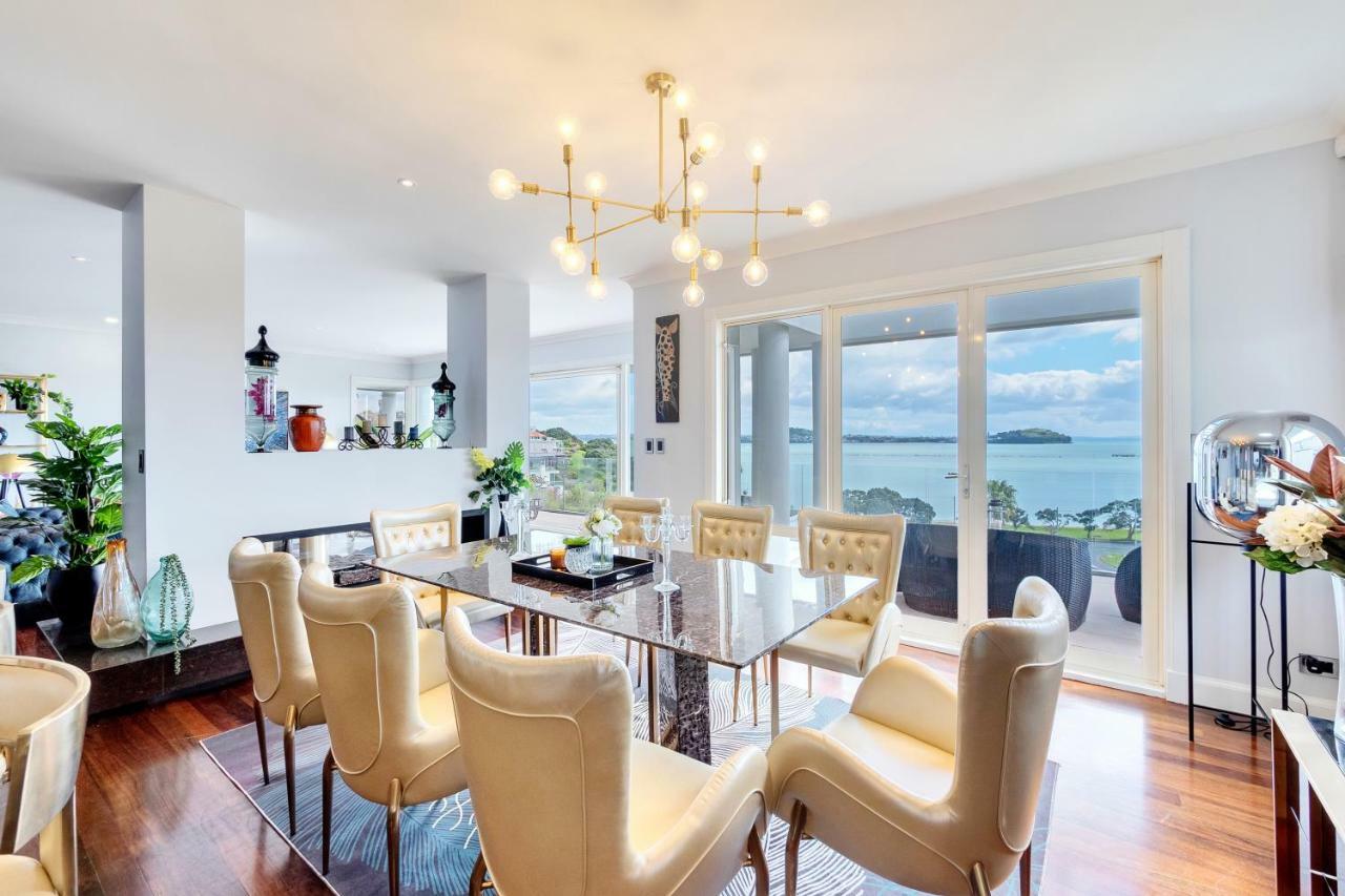 Orakei Grandeur Mansion With Sea Views & Pool Villa Оукланд Екстериор снимка