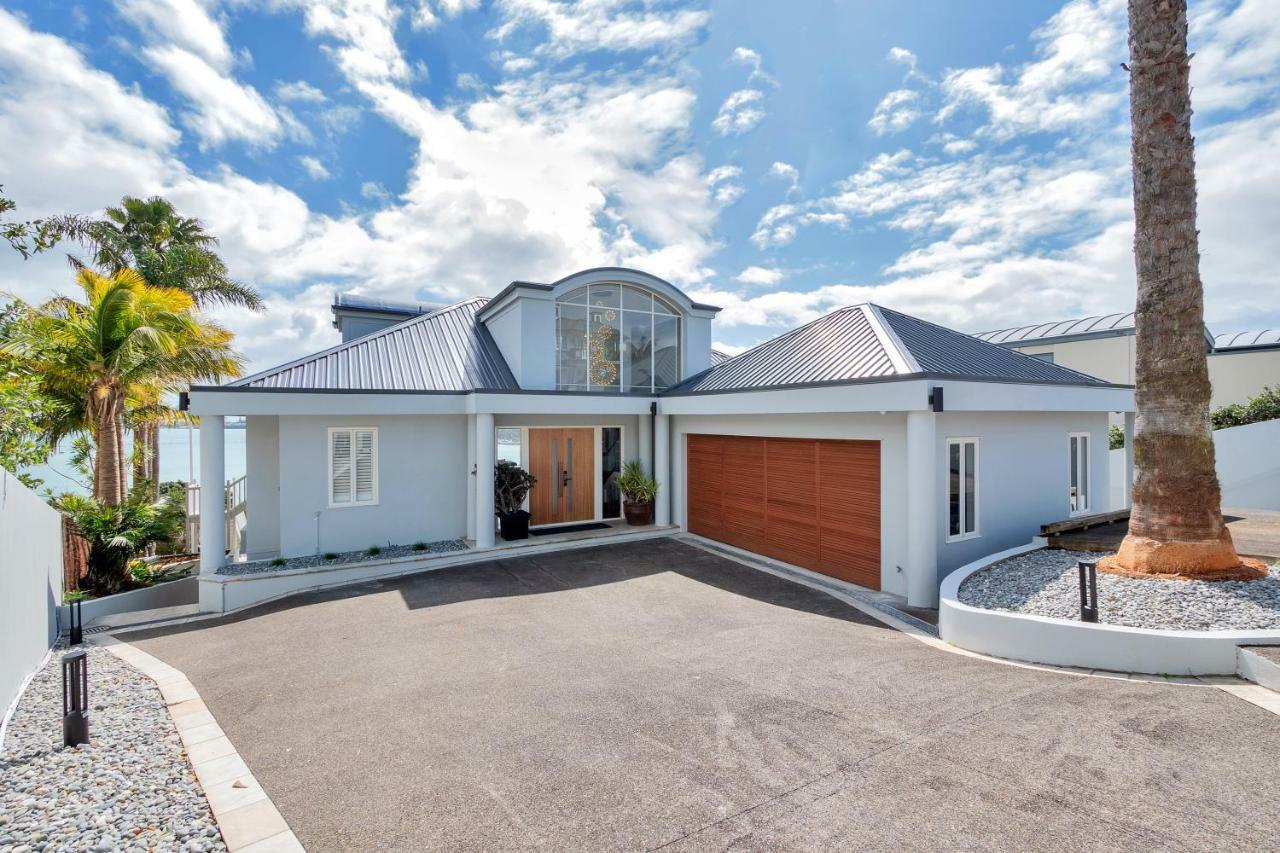 Orakei Grandeur Mansion With Sea Views & Pool Villa Оукланд Екстериор снимка